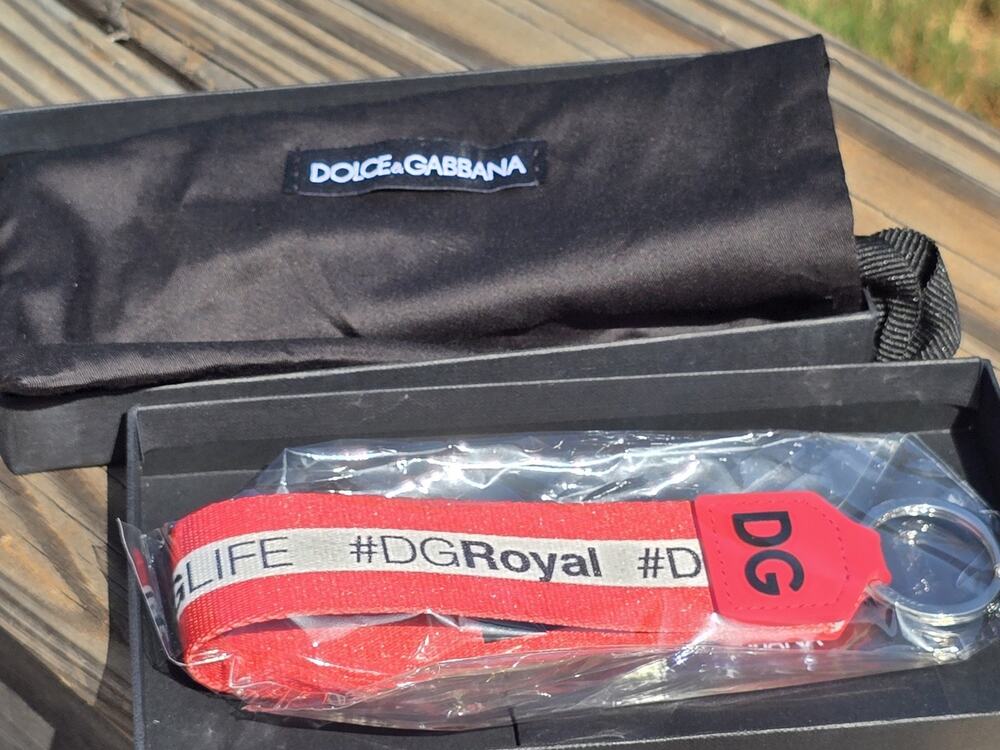 NIB Dolce & Gabbana Red Logo Polyester Silver Brass Holder Keychain Keyring